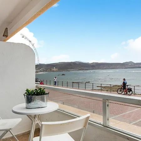 Frente Al Mar 103 * Las Palmas de Gran Canaria